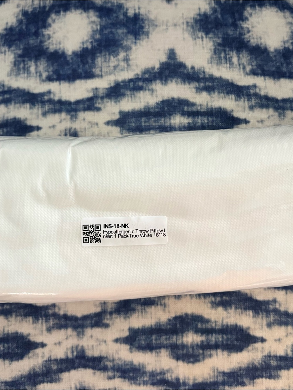 2 Square Hypoallergenic Throw Pillow Inserts- 18 x18